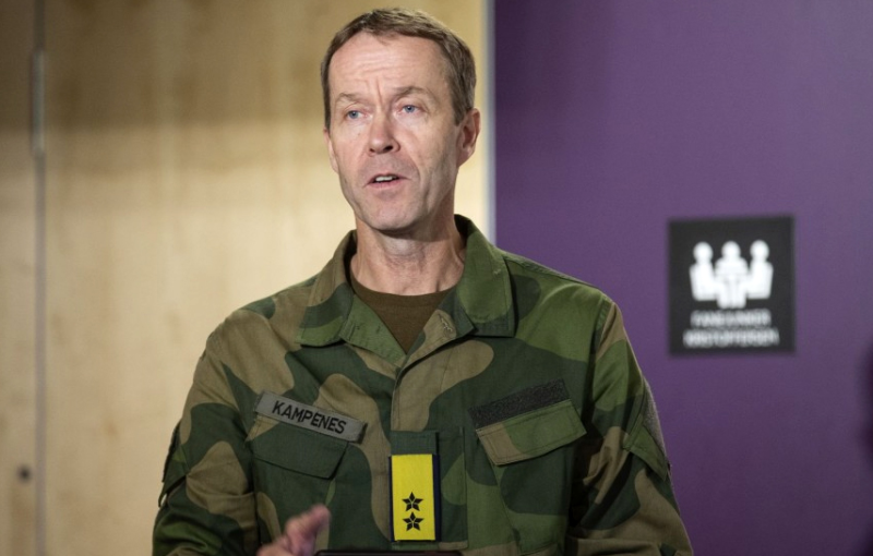 33 medlemmer og hospitanter i Lillehammer Rotary hørte Inge Kampenes tankevekkende foredrag om Cybertrusselen i tirsdagens digitale møte.