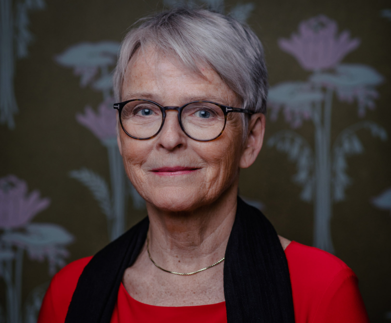 Anne Enger forteller om arbeidet i Nobelkomiteen mandag 17. oktober kl 1745-1900 på Scandic Lillehammer Hotel