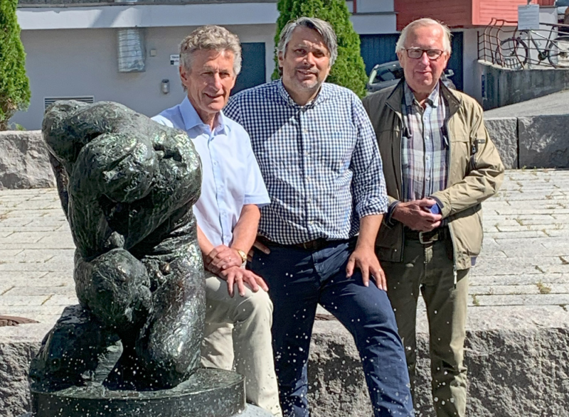 Amar Bokhari fra LAMS på hyggelig besøk hos Lillehammer Rotaryklubb