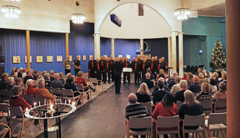 Takk for en flott og stemningsfull juleavslutning i både ord og toner for Mesna og Lillehammer Rotaryklubber i Nordre Ål kirke mandag kveld.