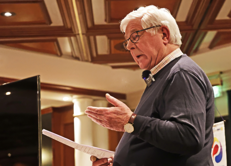 Audun Tron i felles Rotarymøte mandag kveld 12. februar om OL 1994.