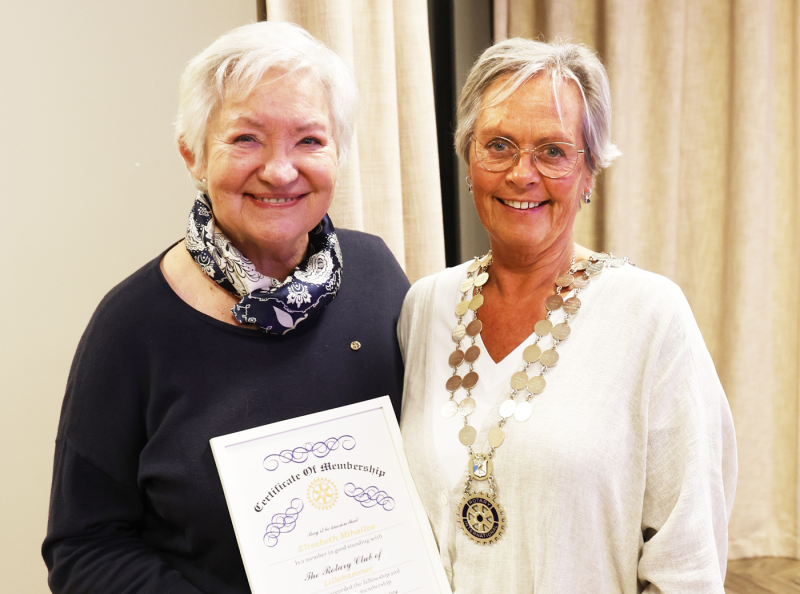 Elisabeth Mihailov ble i kveld tatt opp som nytt medlem i Lillehammer Rotaryklubb av president Ragnhild Falkenberg